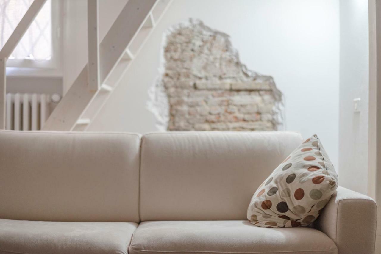 New Loft In The Heart Of Bologna 2 Apartment Exterior foto