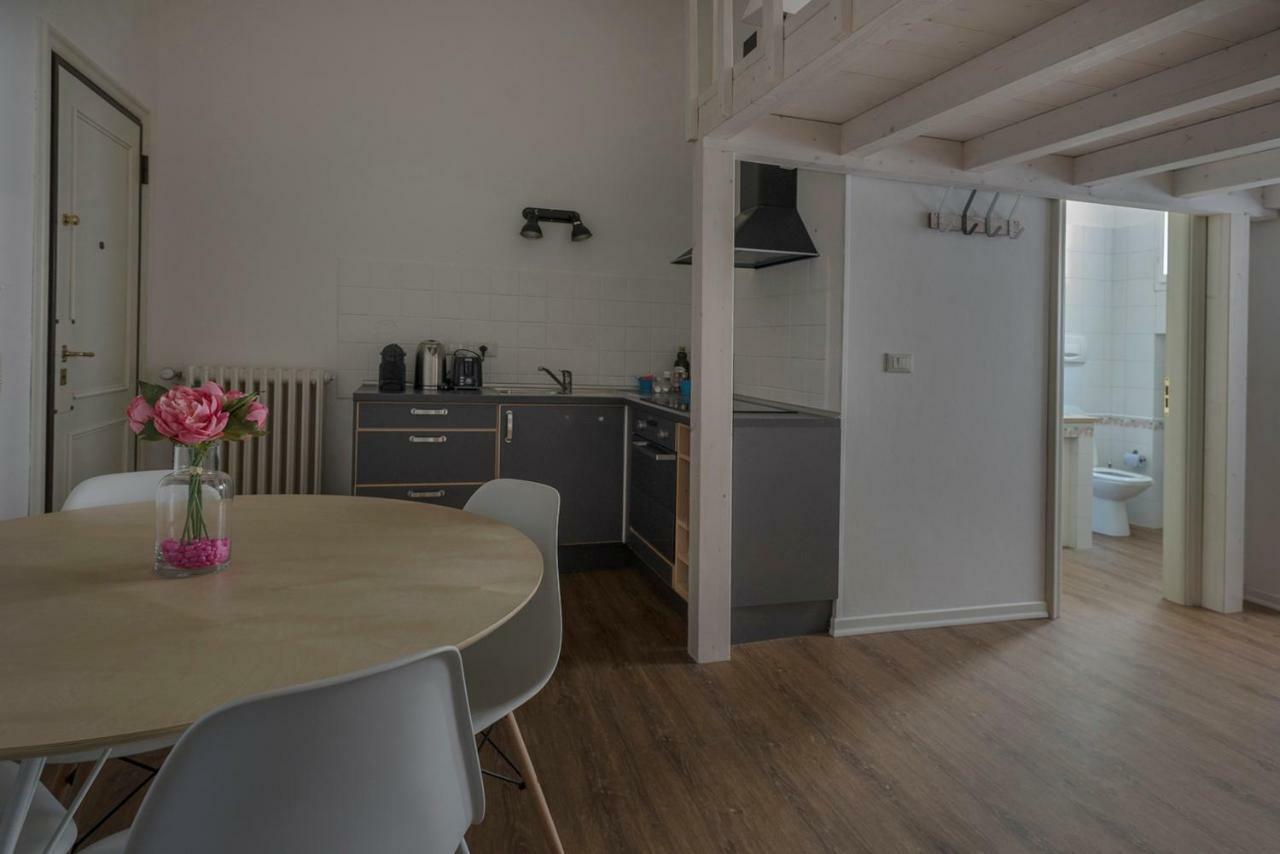 New Loft In The Heart Of Bologna 2 Apartment Exterior foto