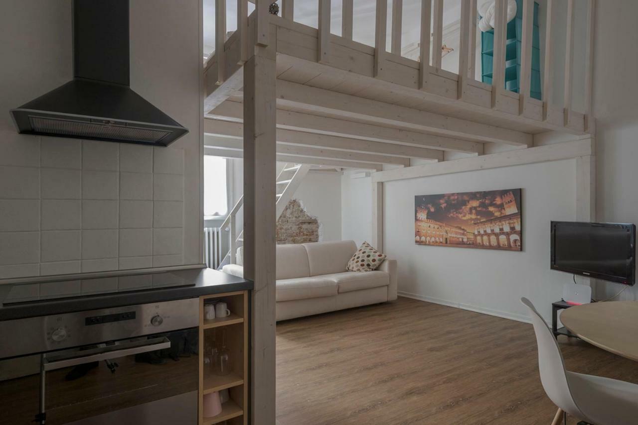 New Loft In The Heart Of Bologna 2 Apartment Exterior foto