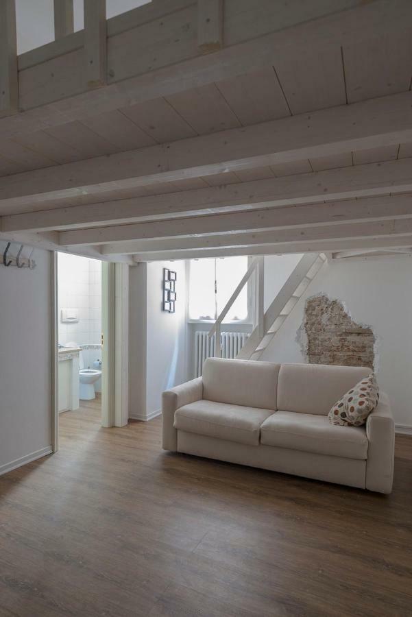 New Loft In The Heart Of Bologna 2 Apartment Exterior foto